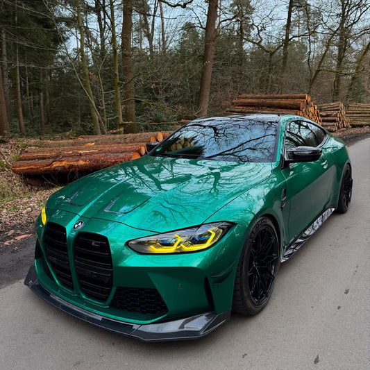 Gloss Metallic Isle Of Man Green Car Vinyl Wrap product image 2 - Veloro metallic vinyl wrap