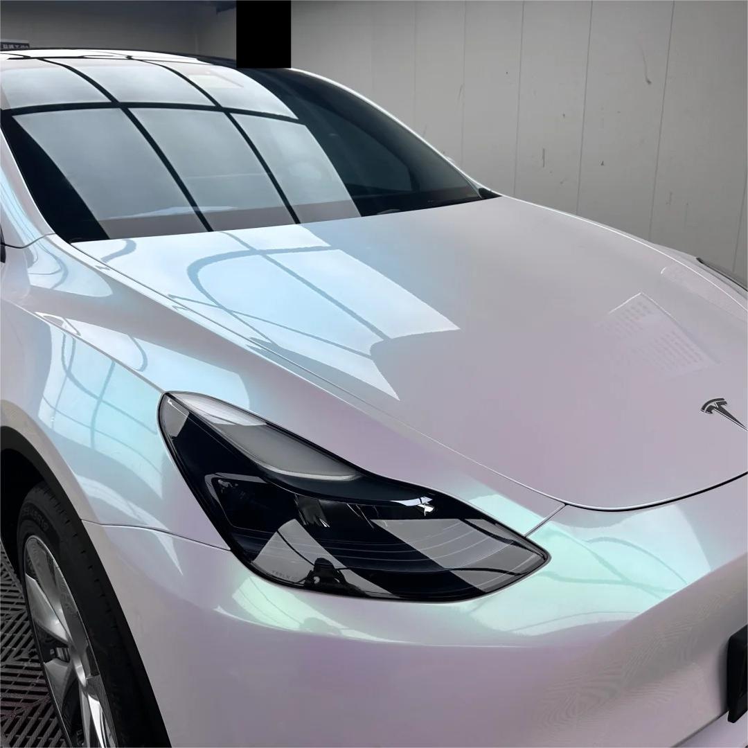 Gloss Metallic Chameleon Aurora White Car Vinyl Wrap Sale product image 6 - Veloro color shift vinyl wrap