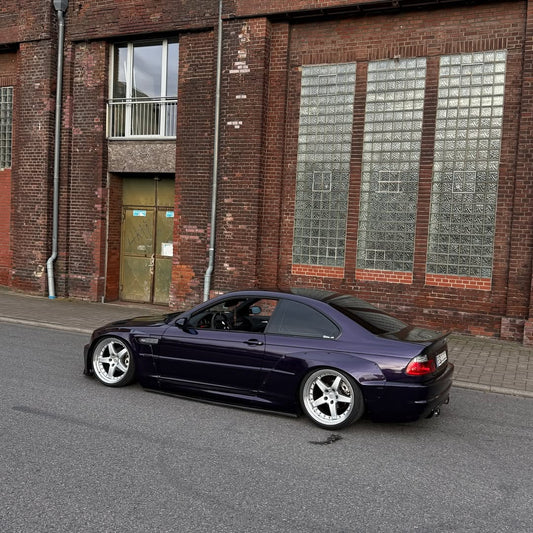 Gloss Metallic Midnight Purple Car Vinyl Wrap BMW PET product image 3 - Veloro metallic vinyl wrap