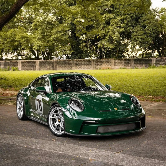 Gloss British Racing Green Car Vinyl Wrap Porsche PET product image 2 - Veloro gloss vinyl wrap