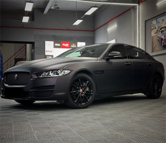 Matte Metallic Diamond Red Black Car Vinyl Wrap product image 3 - Veloro matte vinyl wrap