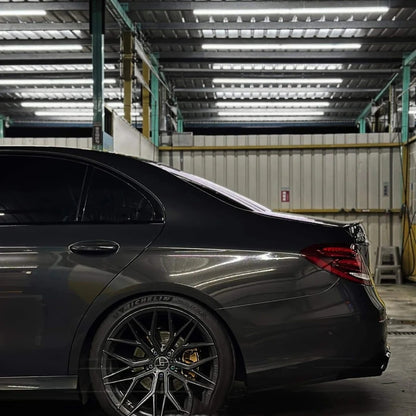 Gloss Metallic Diamond Graphite Grey Car Vinyl Wrap BMW PET product image 8 - Veloro metallic vinyl wrap