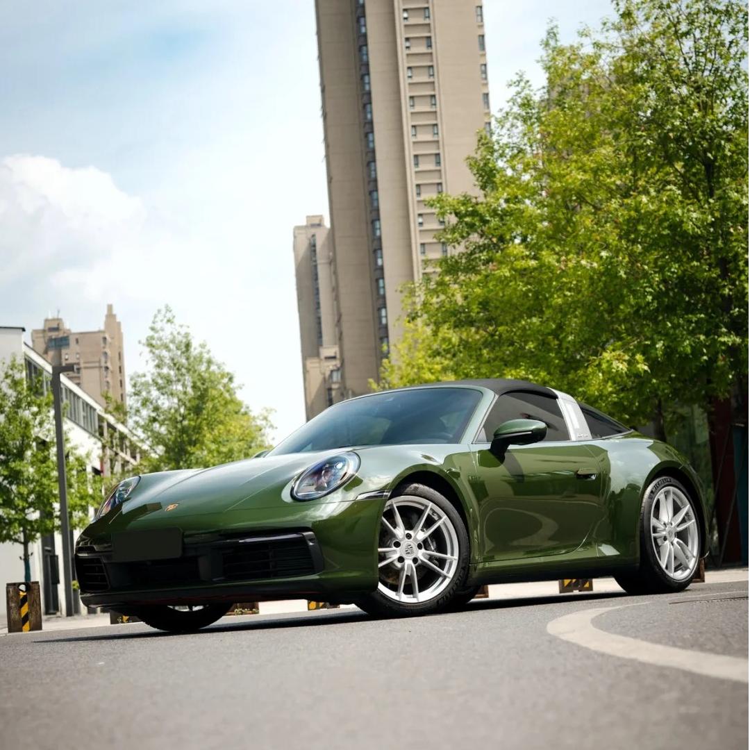Gloss Anderberg Green Car Vinyl Wrap PET product image 2 - Veloro gloss vinyl wrap
