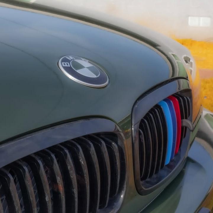 Gloss Black Olive Green Wrap Car Vinyl Wrap PET | Glossy Rifle Green Car Wrap product image 5 - Veloro gloss vinyl wrap