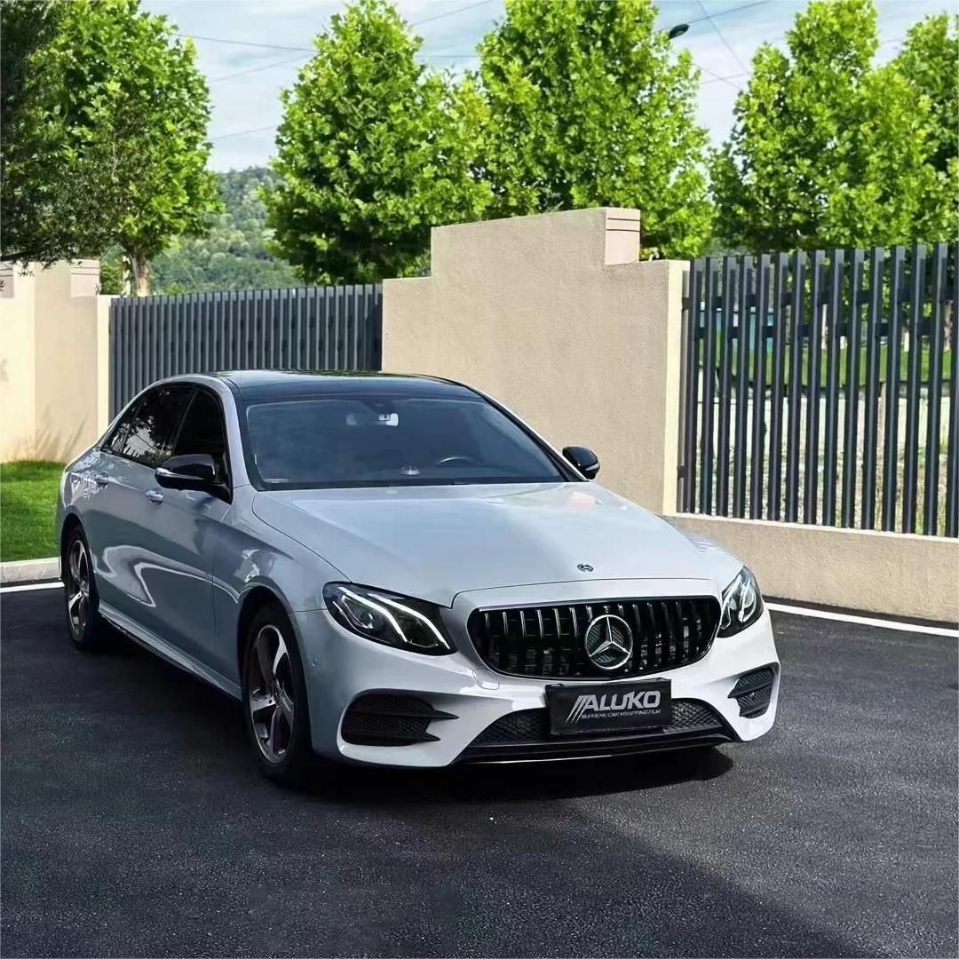 Gloss Brooklyn Grey Car Vinyl Wrap PET product image 2 - Veloro gloss vinyl wrap