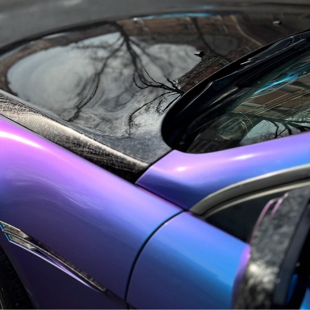 Gloss Chameleon Blue Purple Car Vinyl Wrap product image 2 - Veloro color shift vinyl wrap
