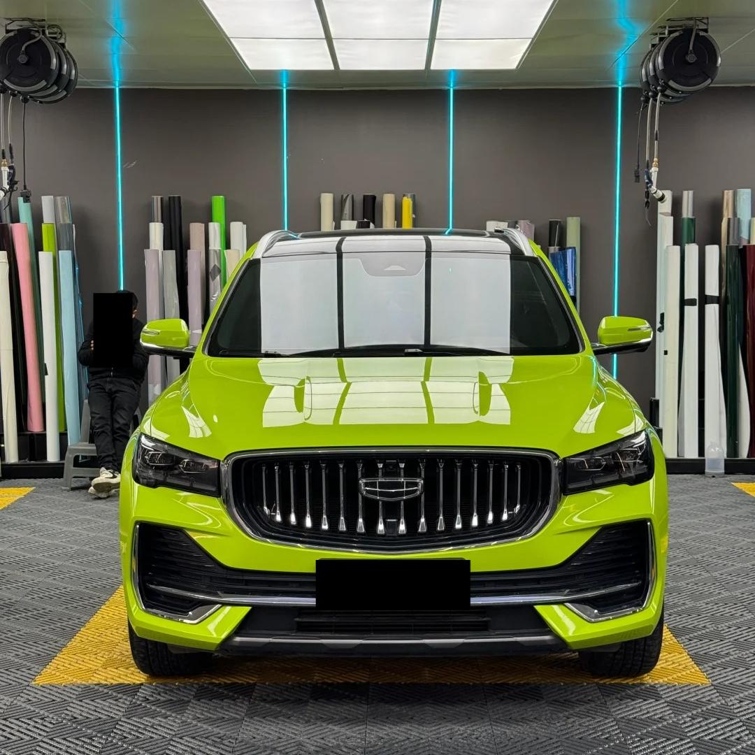 Gloss Chartreuse Green Car Vinyl Wrap PET product image 3 - Veloro gloss vinyl wrap