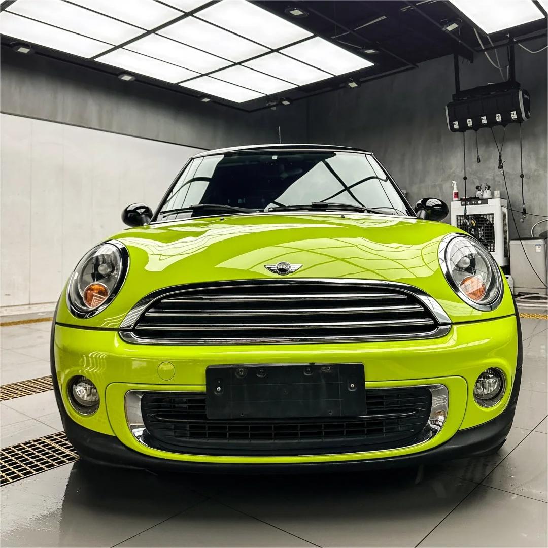 Gloss Chartreuse Yellow Car Vinyl Wrap Chevrolet Camaro product image 7 - Veloro gloss vinyl wrap