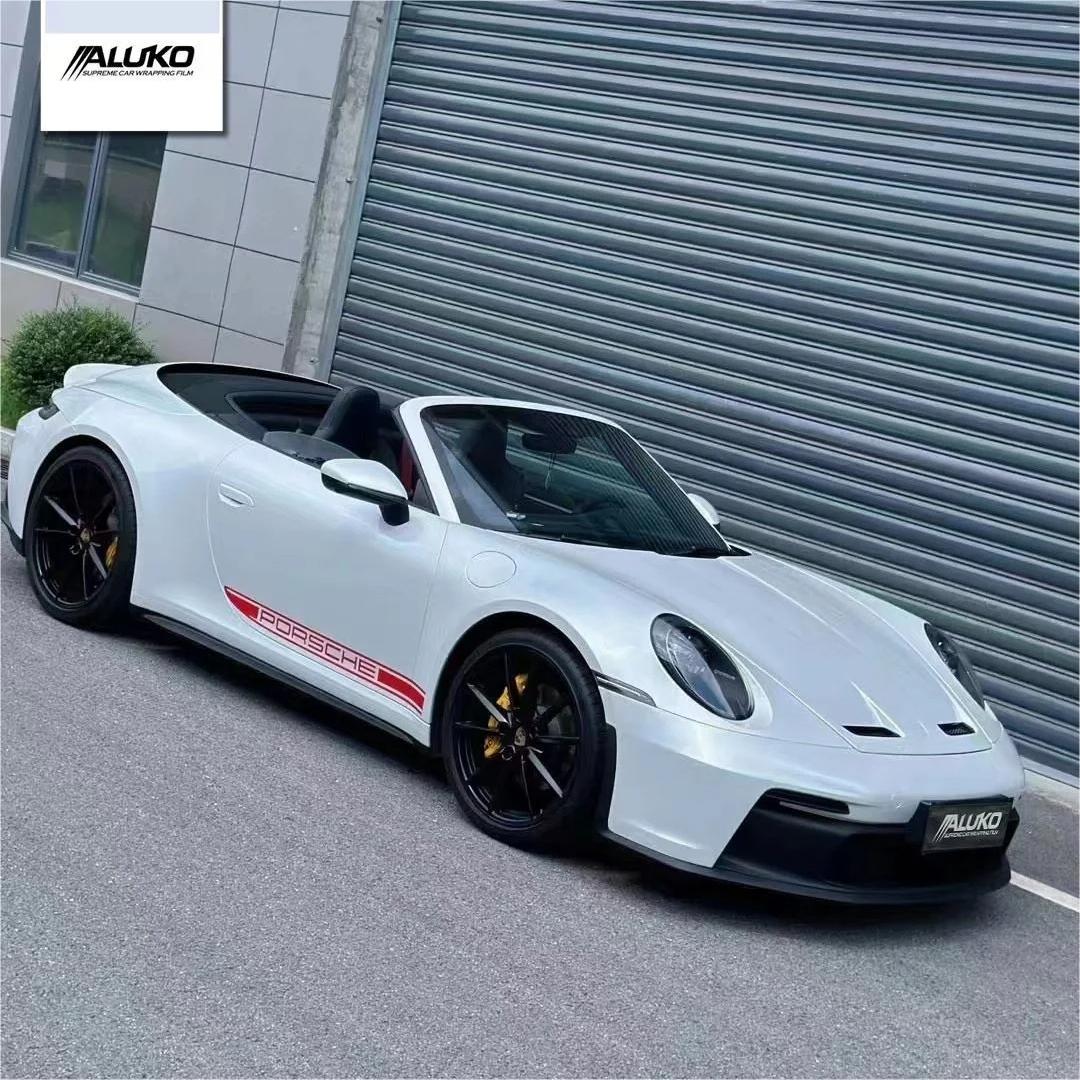 Gloss Crescent White Car Vinyl Wrap PET product image 6 - Veloro gloss vinyl wrap