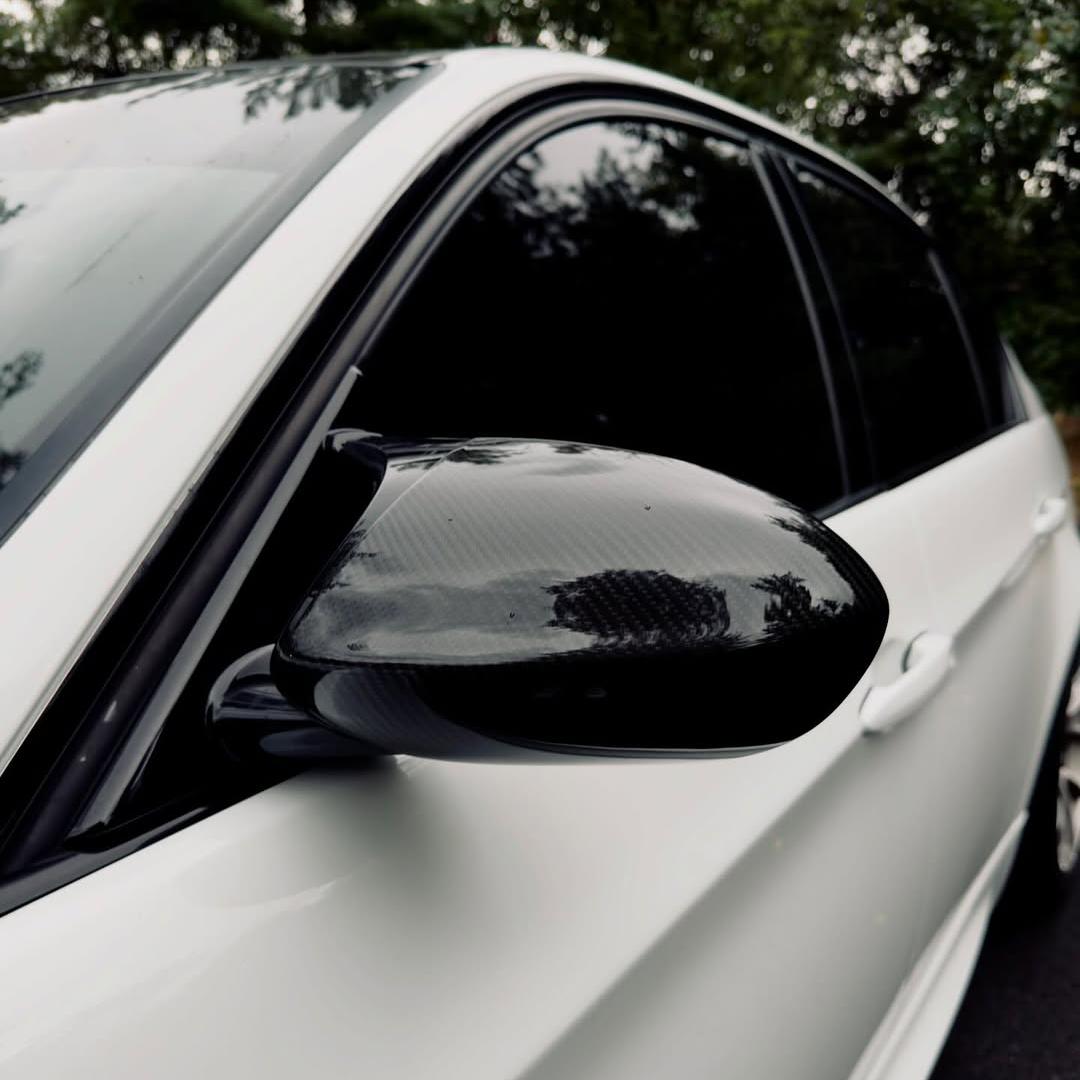 Gloss Crystal White Car Vinyl Wrap PET product image 4 - Veloro gloss vinyl wrap