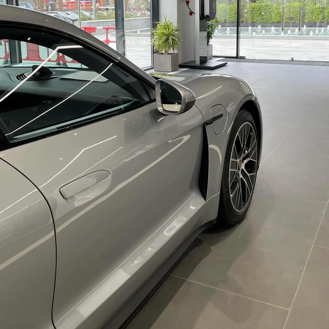 Gloss Dolomite Grey Car Vinyl Wrap Porsche product image 6 - Veloro gloss vinyl wrap