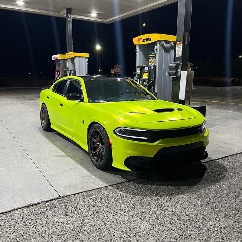 Gloss Fluorescent Neon Yellow Car Vinyl Wrap product image 4 - Veloro gloss vinyl wrap