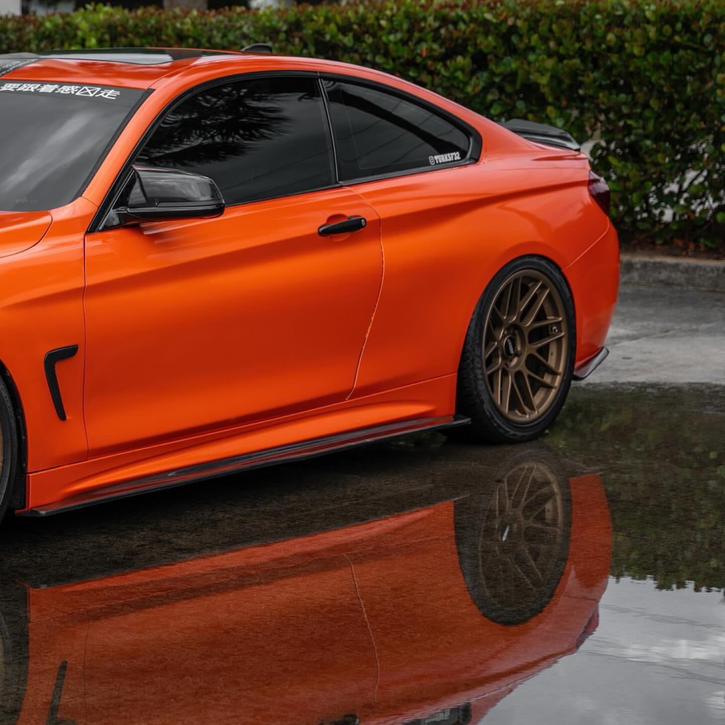 Gloss Holographic Orange Car Wrap Vinyl product image 7 - Veloro gloss vinyl wrap
