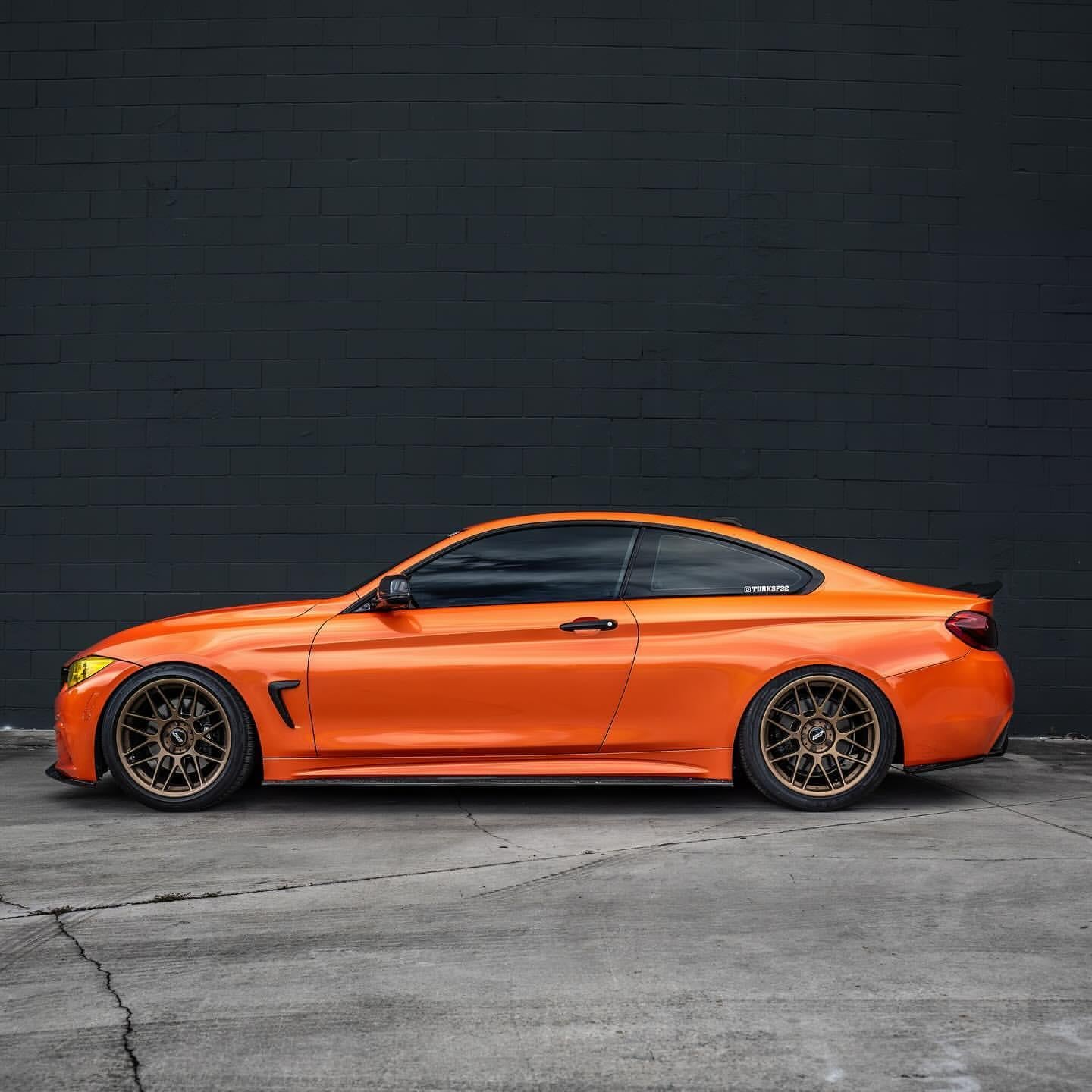 Gloss Holographic Orange Car Wrap Vinyl product image 8 - Veloro gloss vinyl wrap