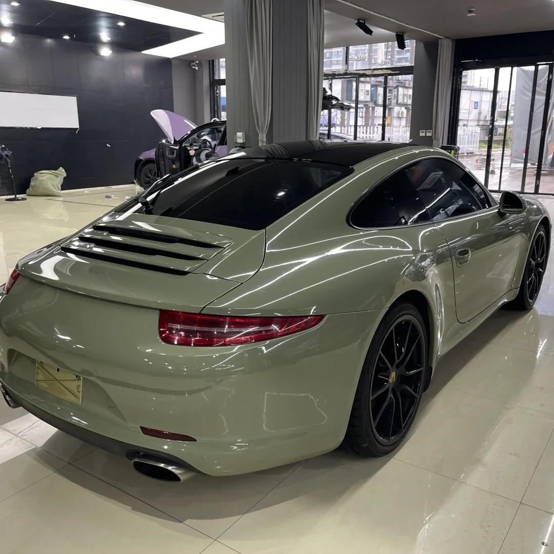 Super Glossy Khaki Green Car Vinyl Wrap PET product image 5 - Veloro gloss vinyl wrap