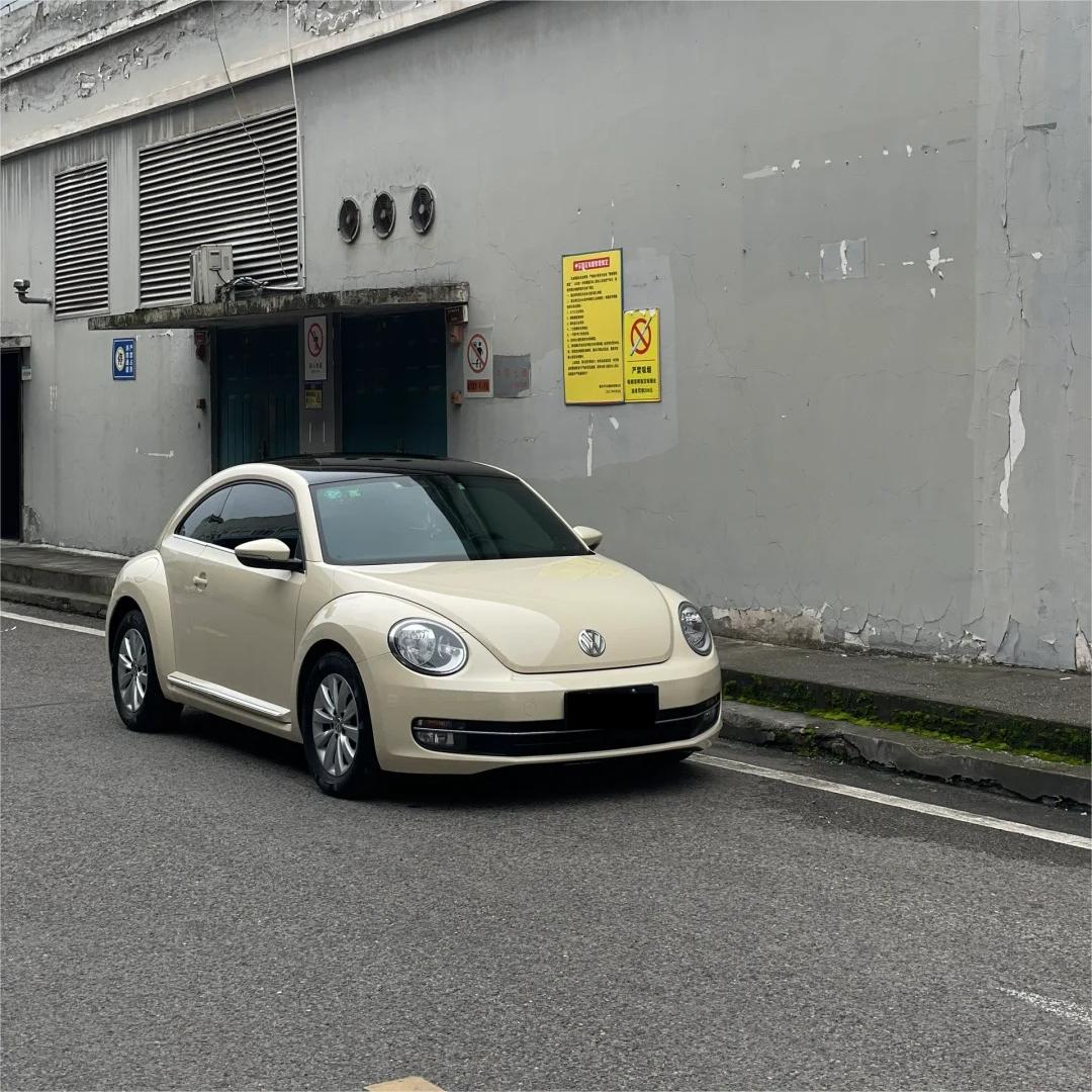 Gloss Khaki Milan White Car Vinyl Wrap PET product image 2 - Veloro gloss vinyl wrap