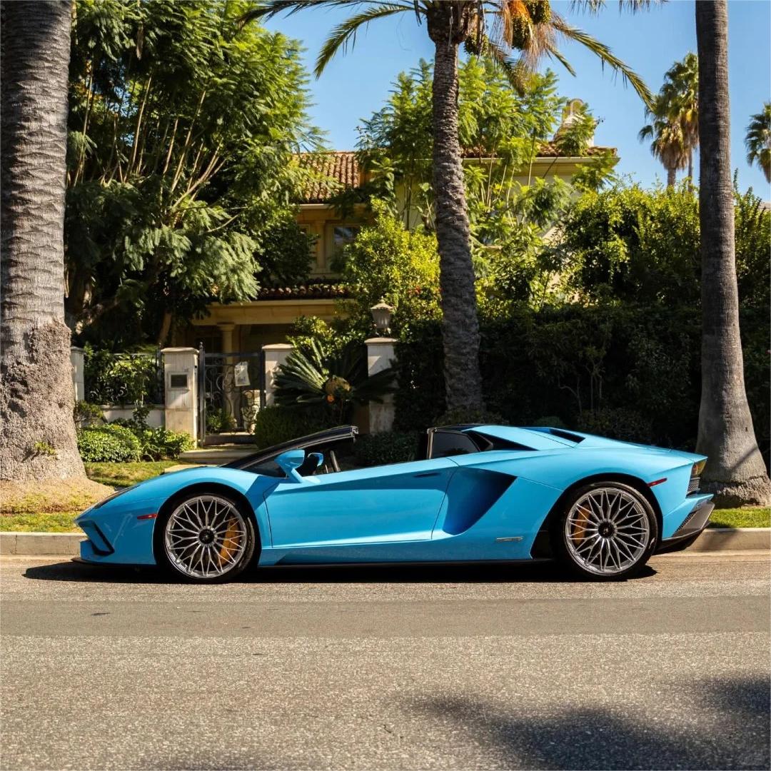 Gloss Light Sky Blue Car Vinyl Wrap PET product image 3 - Veloro gloss vinyl wrap