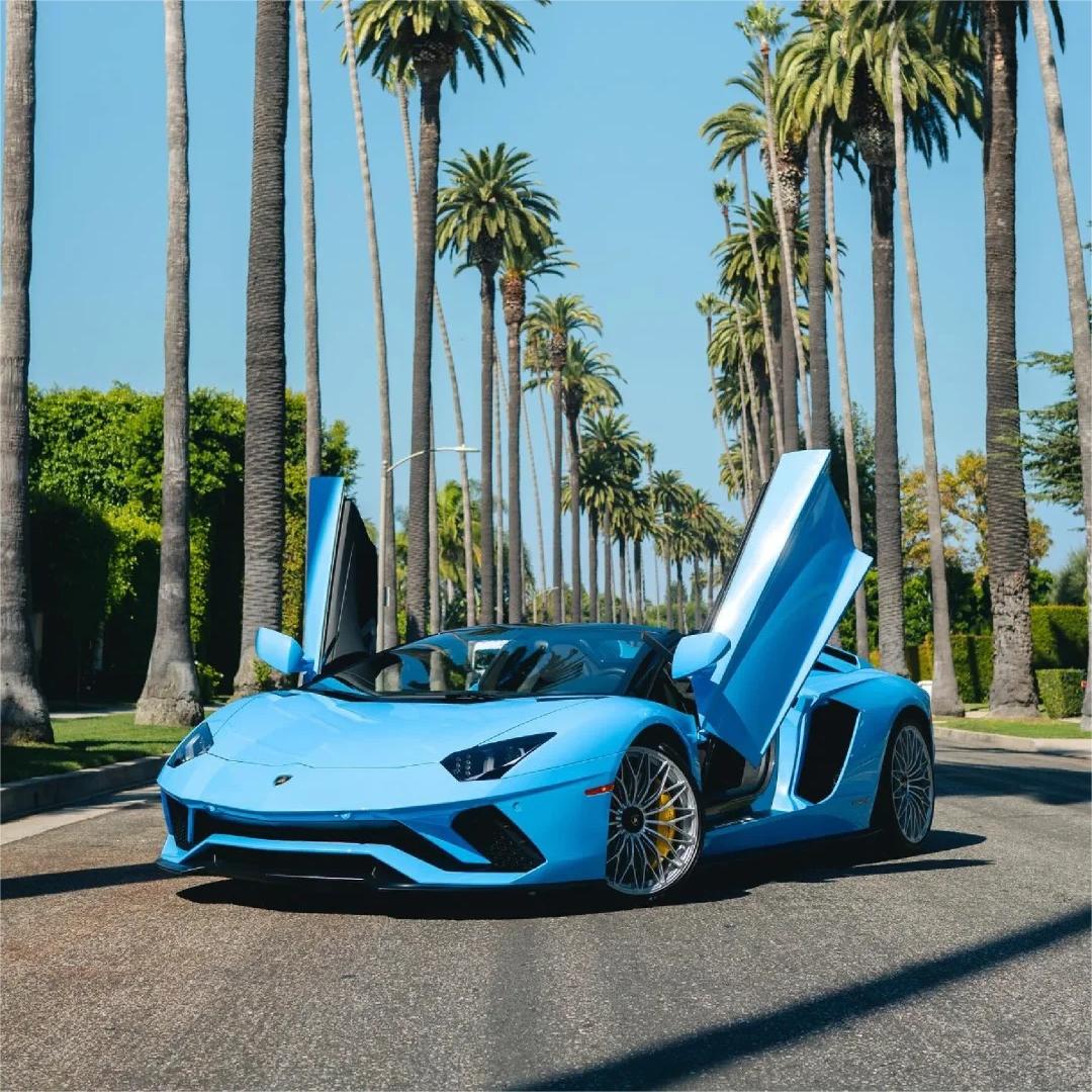 Gloss Light Sky Blue Car Vinyl Wrap PET product image 2 - Veloro gloss vinyl wrap