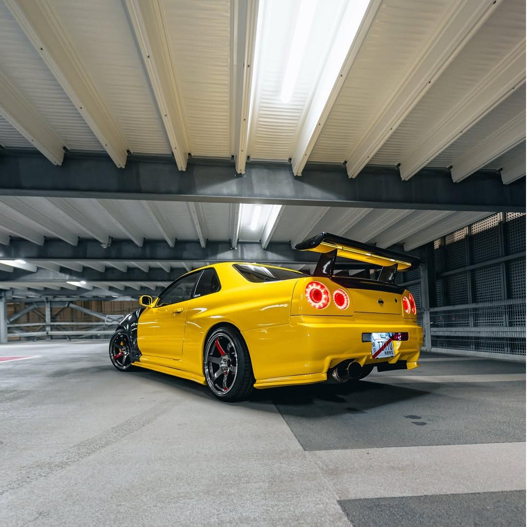 Gloss Light Sunflower Yellow Car Vinyl Wrap PET product image 9 - Veloro gloss vinyl wrap