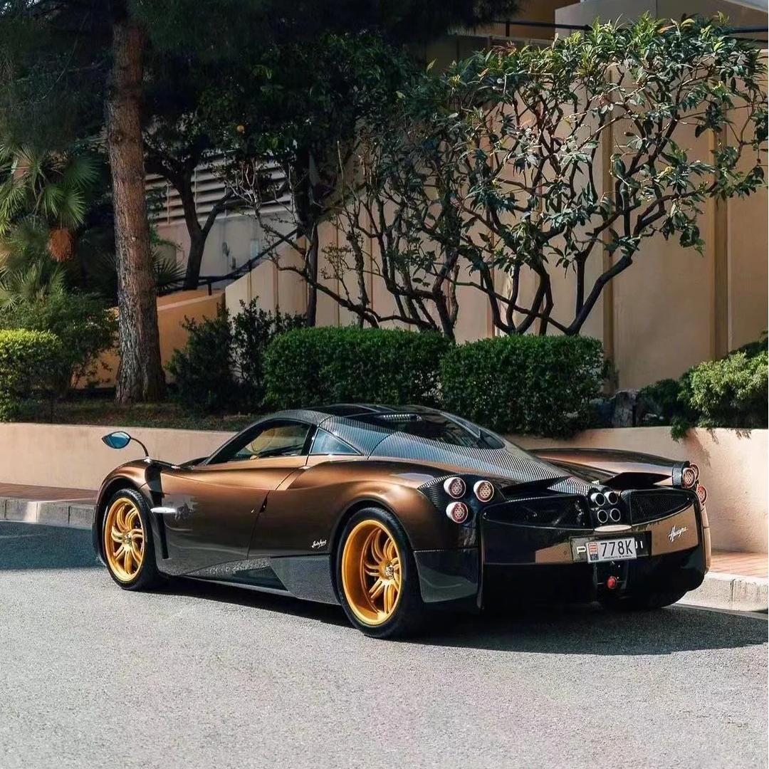 Gloss Liquid Cocoa Brown Car Vinyl Wrap PET product image 2 - Veloro gloss vinyl wrap