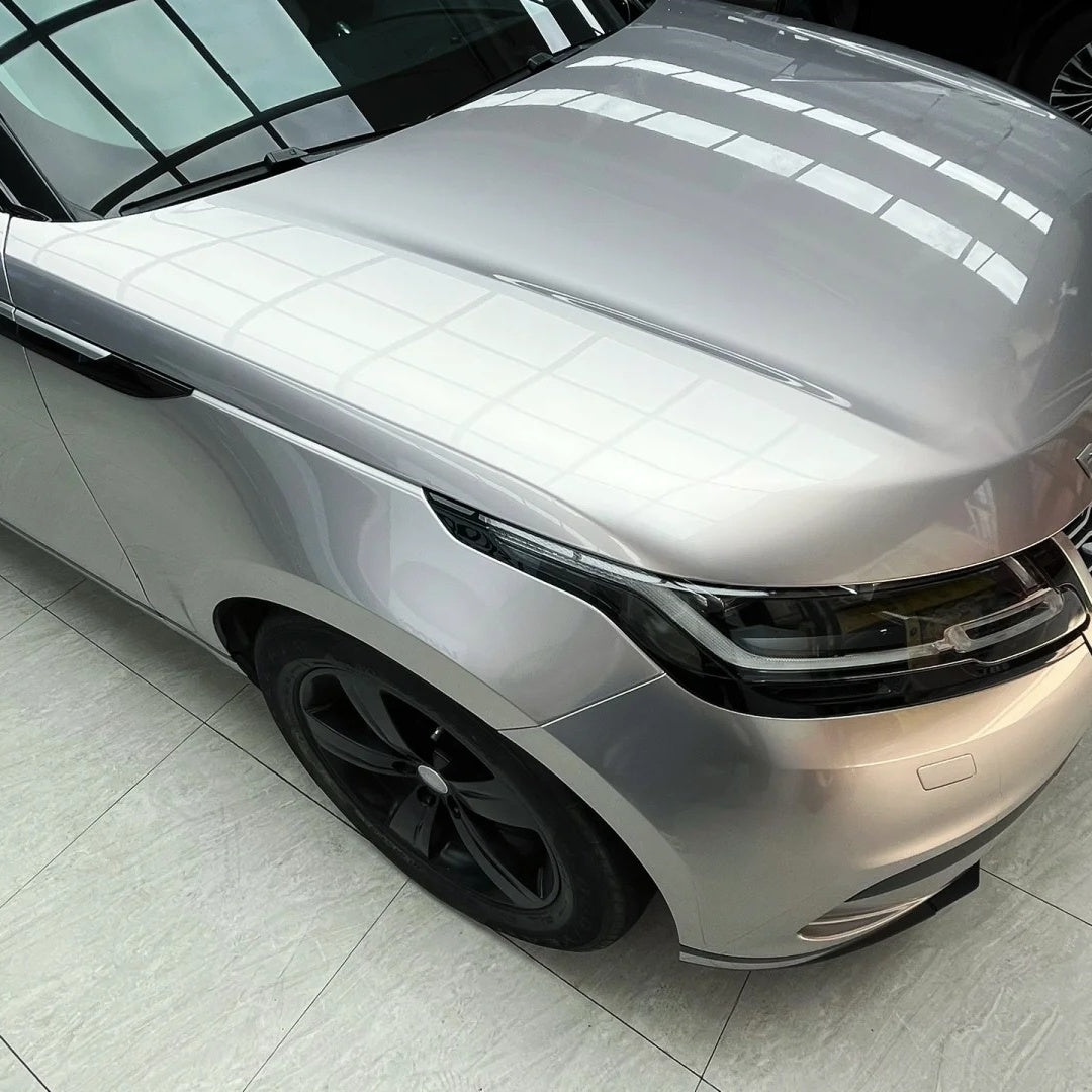 Gloss Liquid Land Rover Velar Silver Car Vinyl Wrap PET product image 4 - Veloro gloss vinyl wrap
