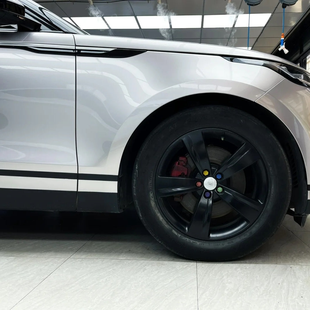 Gloss Liquid Land Rover Velar Silver Car Vinyl Wrap PET product image 5 - Veloro gloss vinyl wrap