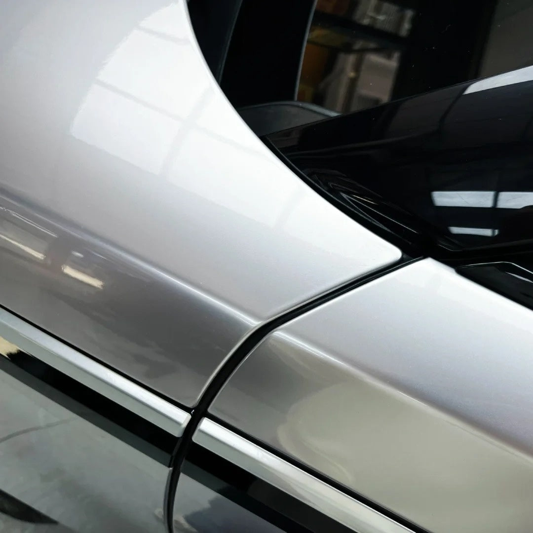 Gloss Liquid Land Rover Velar Silver Car Vinyl Wrap PET product image 6 - Veloro gloss vinyl wrap