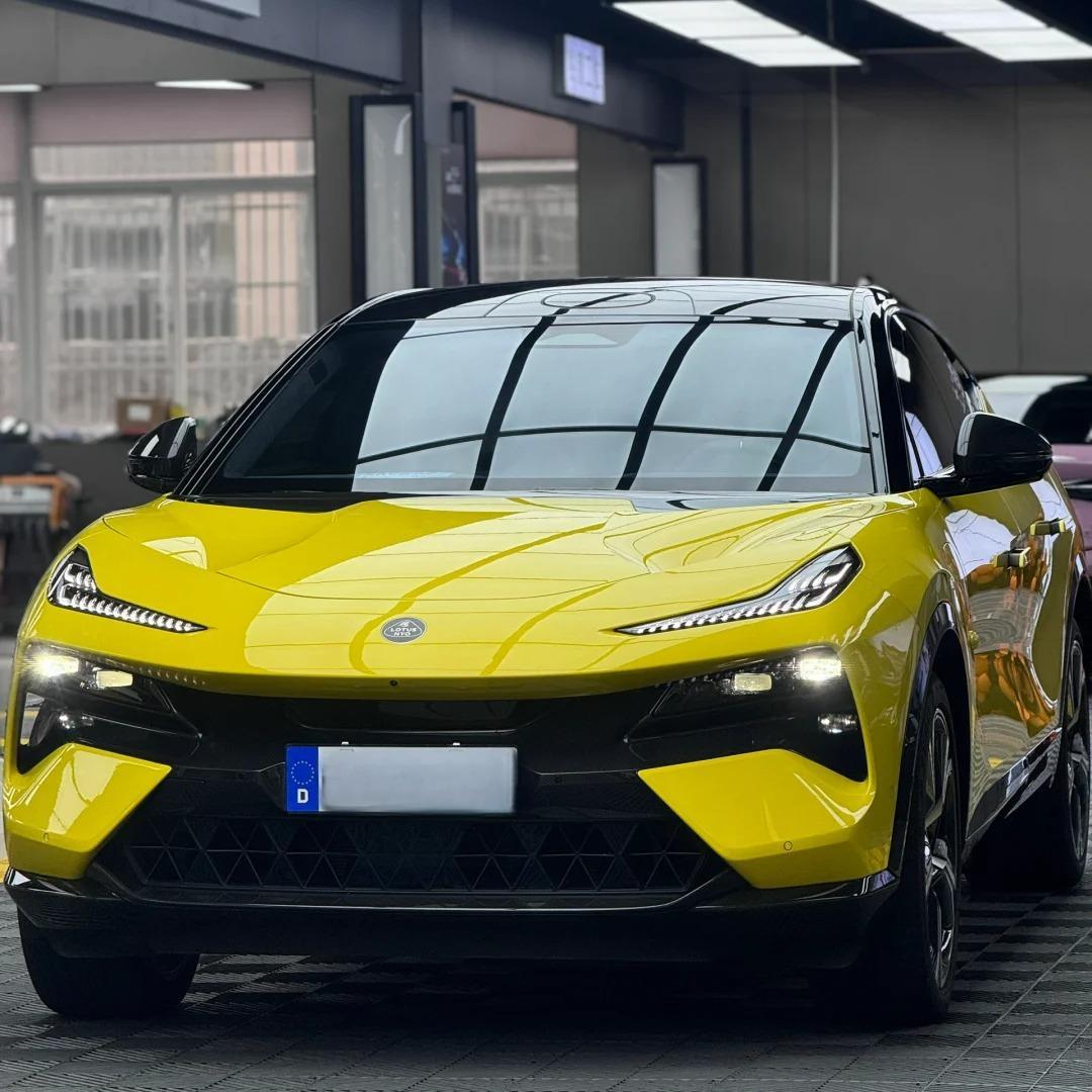 Gloss Maize Yellow Car Vinyl Wrap PET product image 6 - Veloro gloss vinyl wrap