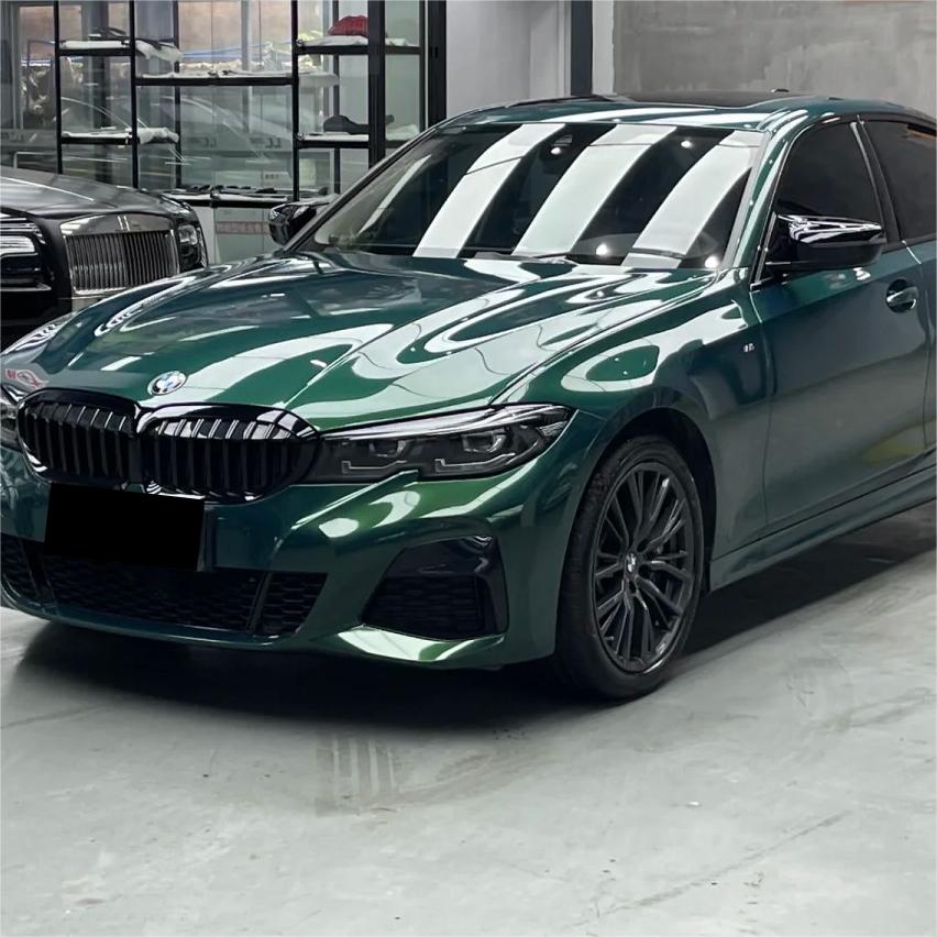 Gloss Metallic Blackish Green Car Vinyl Wrap product image 7 - Veloro metallic vinyl wrap