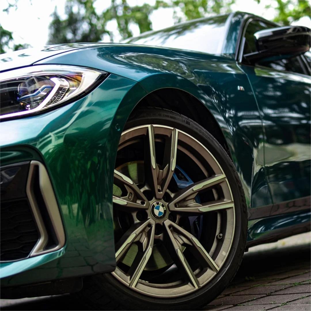 Gloss Metallic British Royal Green Car Vinyl Wrap PET product image 4 - Veloro metallic vinyl wrap