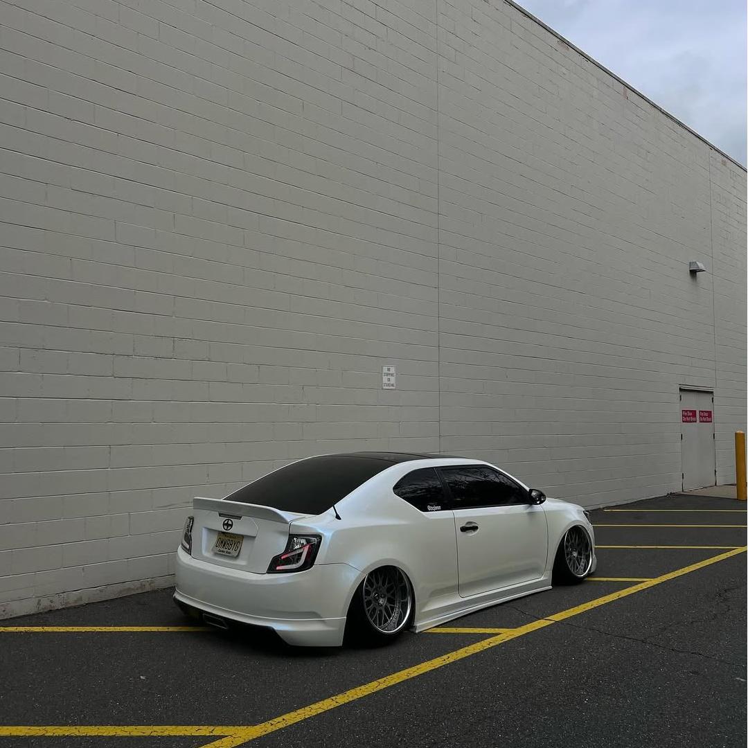 Gloss Metallic Chameleon Blue White Car Vinyl Wrap PET product image 10 - Veloro color shift vinyl wrap