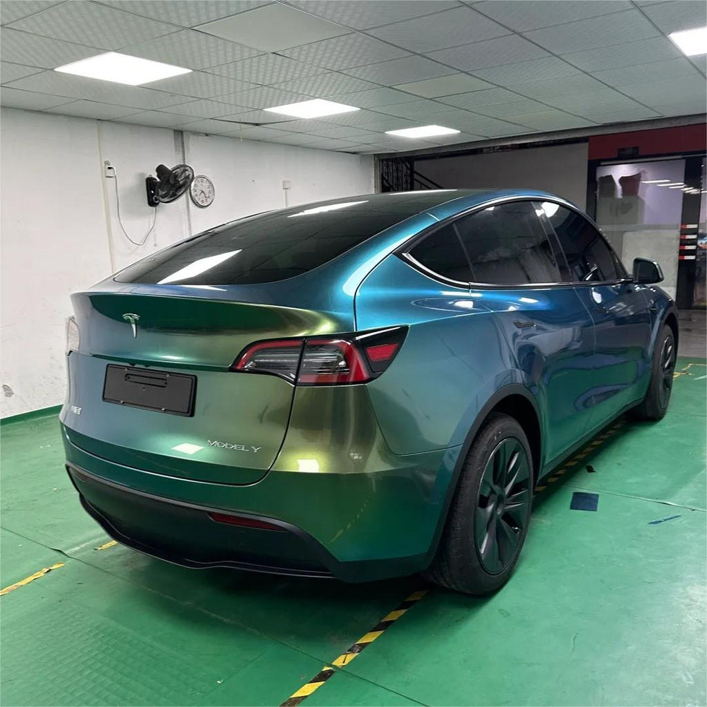 Gloss Metallic Chameleon Green Car Vinyl Wrap product image 5 - Veloro color shift vinyl wrap