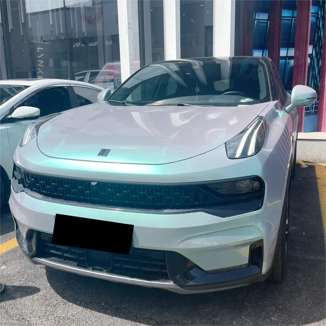 Gloss Metallic Chameleon Green Grey Car Vinyl Wrap product image 4 - Veloro color shift vinyl wrap