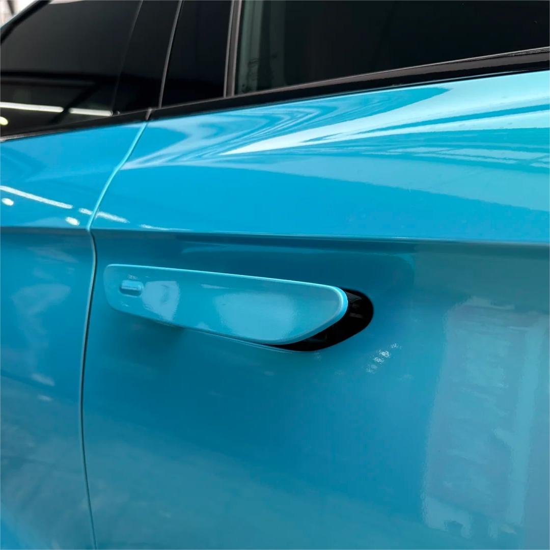 Gloss Metallic Chameleon Green Sky Blue Car Vinyl Wrap product image 5 - Veloro color shift vinyl wrap
