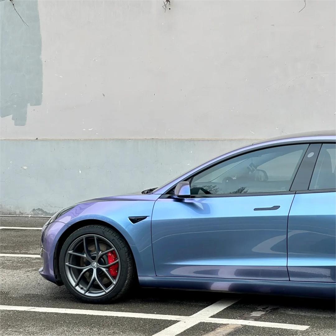 Gloss Metallic Chameleon Grey Purple Car Vinyl Wrap PET product image 4 - Veloro color shift vinyl wrap