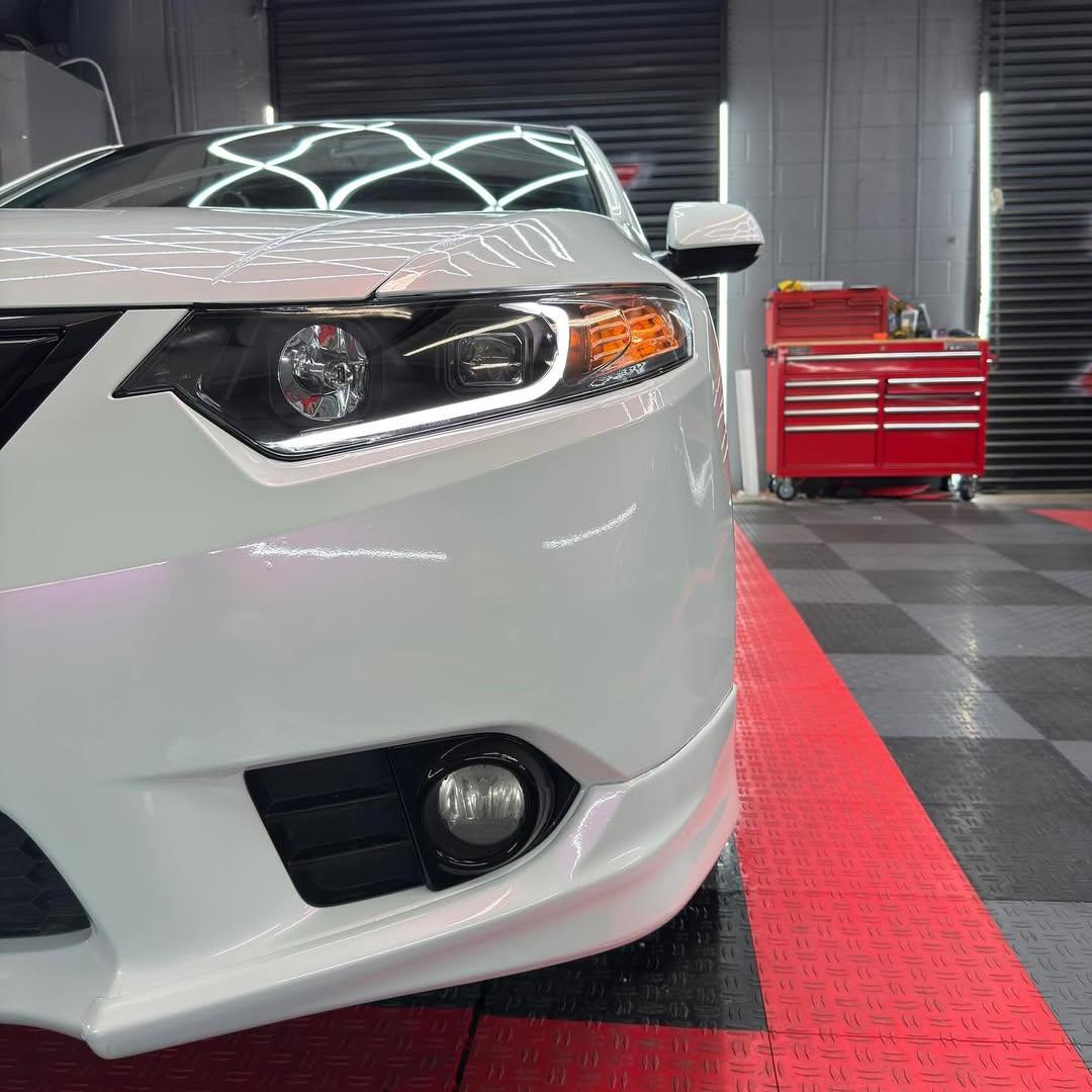 Gloss Metallic Chameleon Pearl Pink White Car Vinyl Wrap PET product image 8 - Veloro color shift vinyl wrap