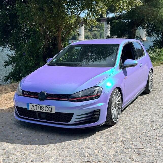 Gloss Metallic Chameleon Purple Green Car Vinyl Wrap product image 7 - Veloro color shift vinyl wrap