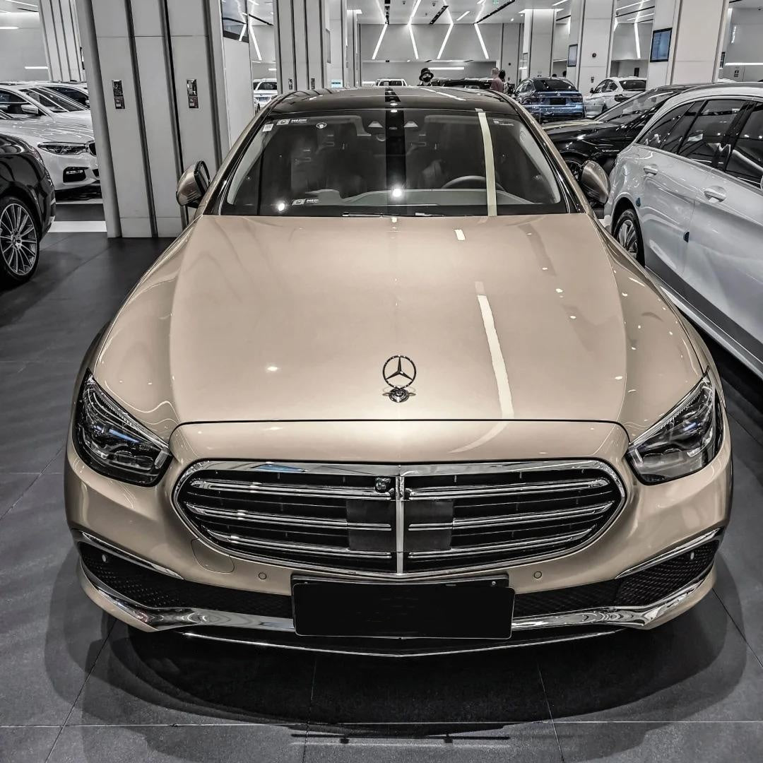 Gloss Metallic Champagne Gold Car Vinyl Wrap PET product image 4 - Veloro metallic vinyl wrap