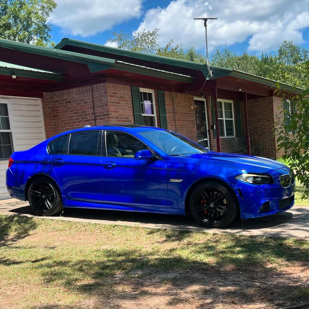 Gloss Metallic Deep Blue Car Vinyl Wrap PET product image 3 - Veloro metallic vinyl wrap