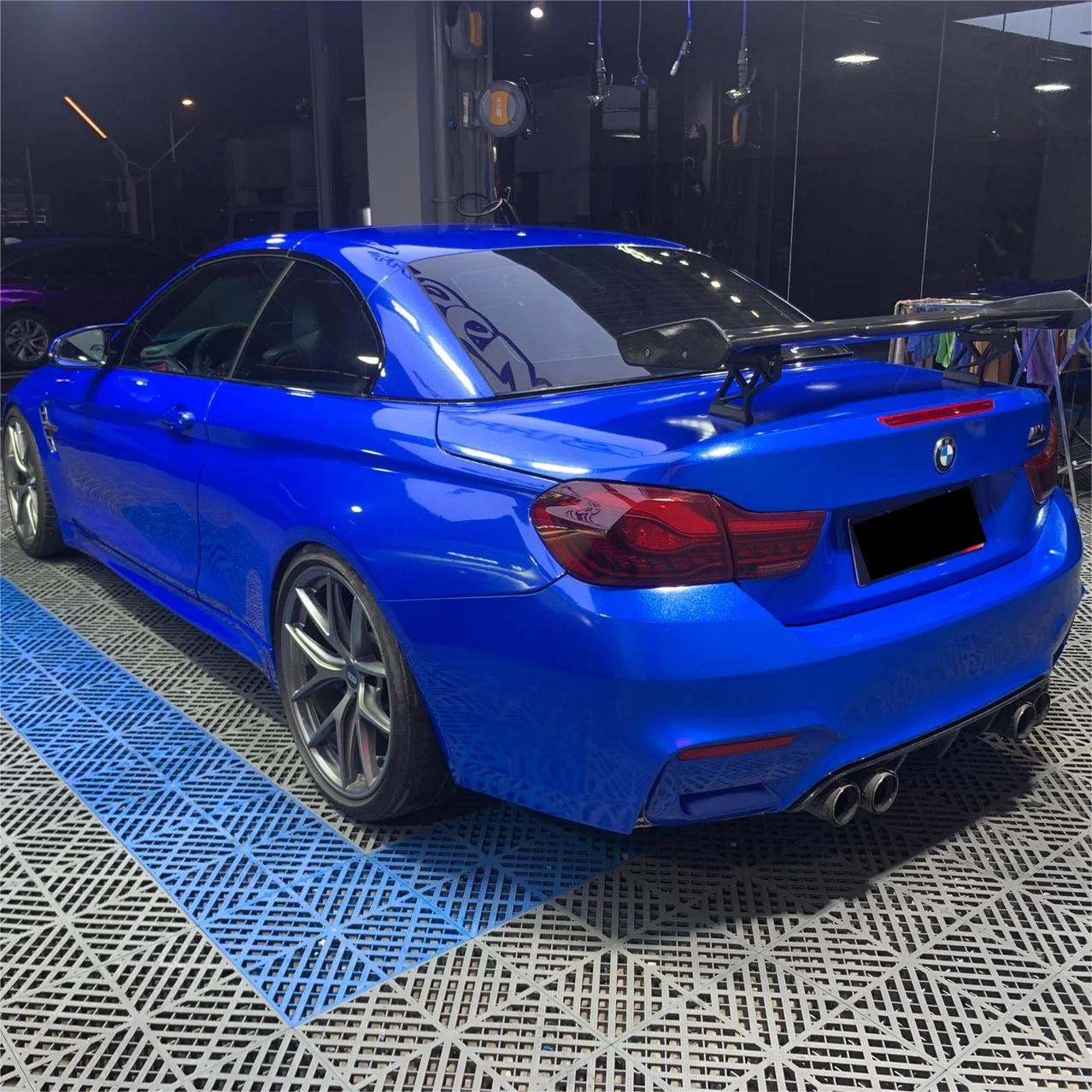 Gloss Metallic Diamond Blue Car Vinyl Wrap product image 15 - Veloro metallic vinyl wrap