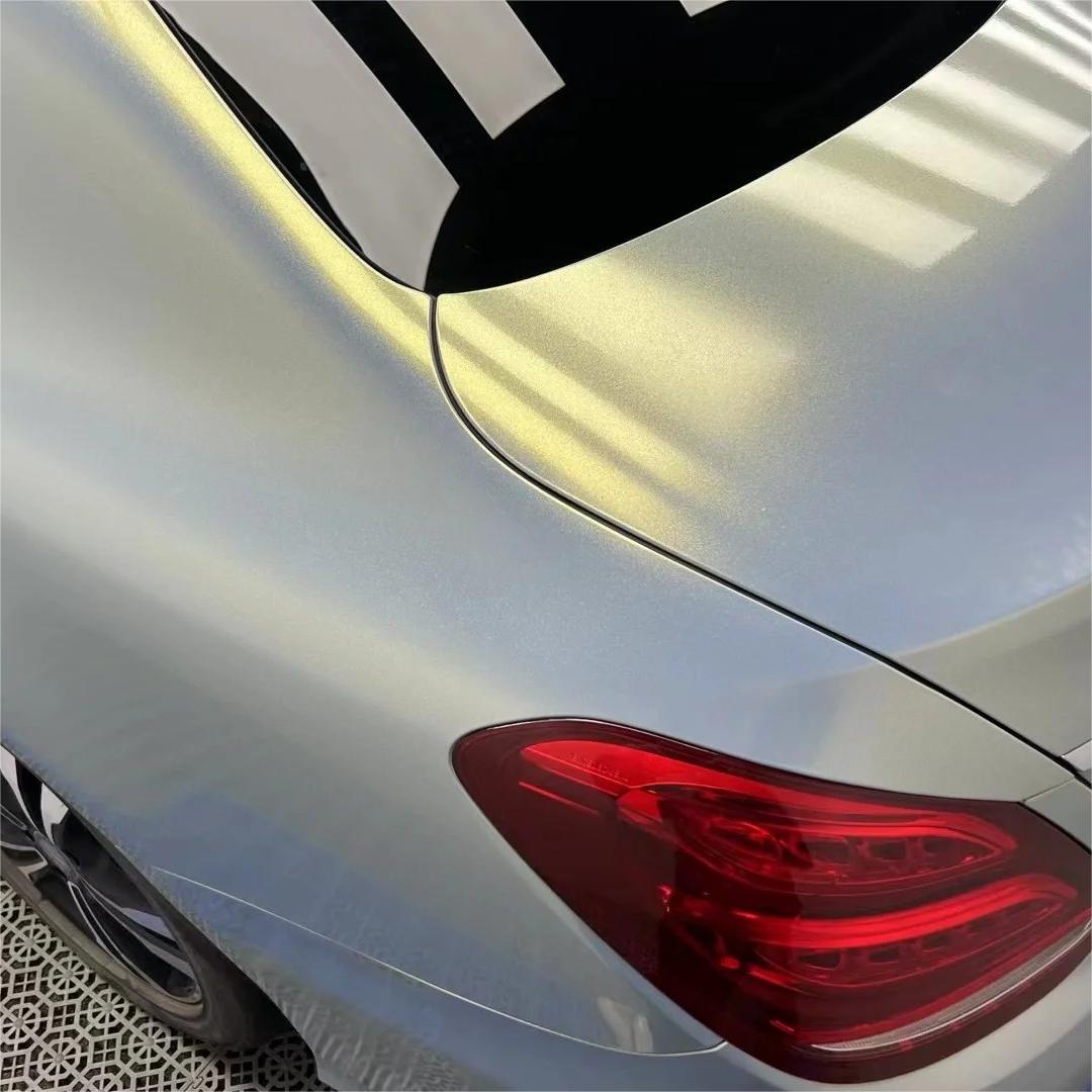 Gloss Metallic Diamond Chameleon Grey Gold Car Vinyl Wrap product image 7 - Veloro color shift vinyl wrap