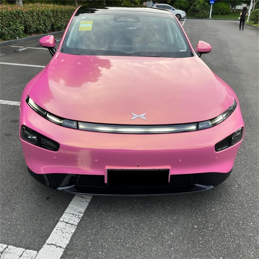 Gloss Metallic Diamond Gold Pink Car Vinyl Wrap product image 9 - Veloro metallic vinyl wrap