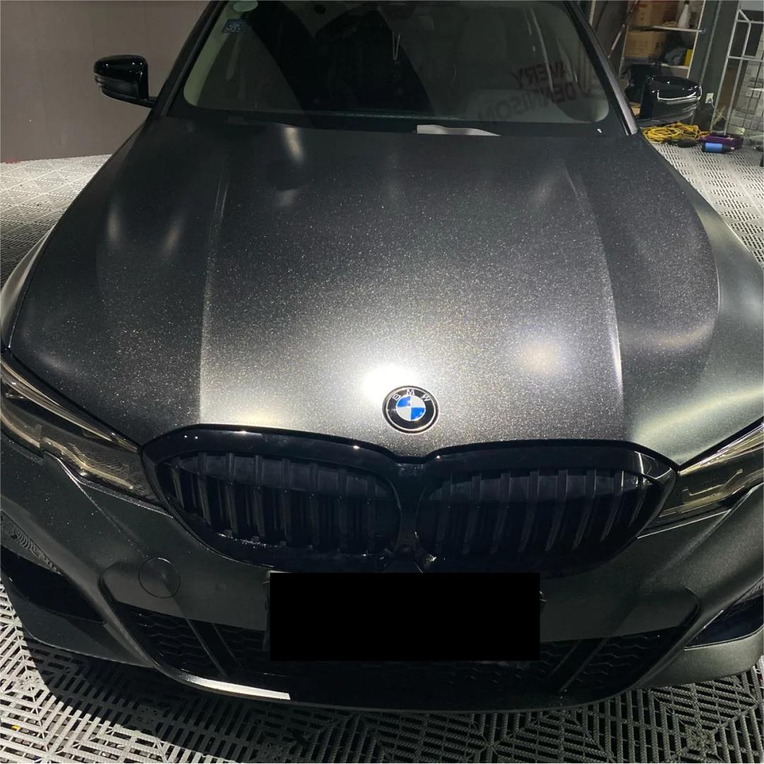Gloss Metallic Diamond Graphite Black Car Vinyl Wrap product image 4 - Veloro metallic vinyl wrap