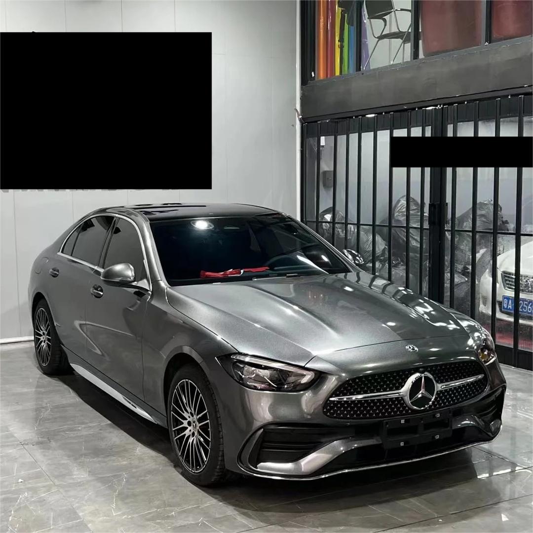 Gloss Metallic Diamond Graphite Light Grey Car Vinyl Wrap product image 2 - Veloro metallic vinyl wrap