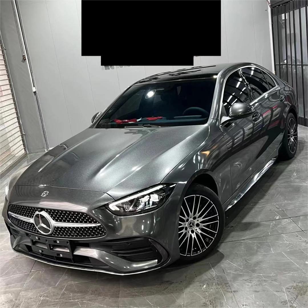 Gloss Metallic Diamond Graphite Light Grey Car Vinyl Wrap product image 8 - Veloro metallic vinyl wrap