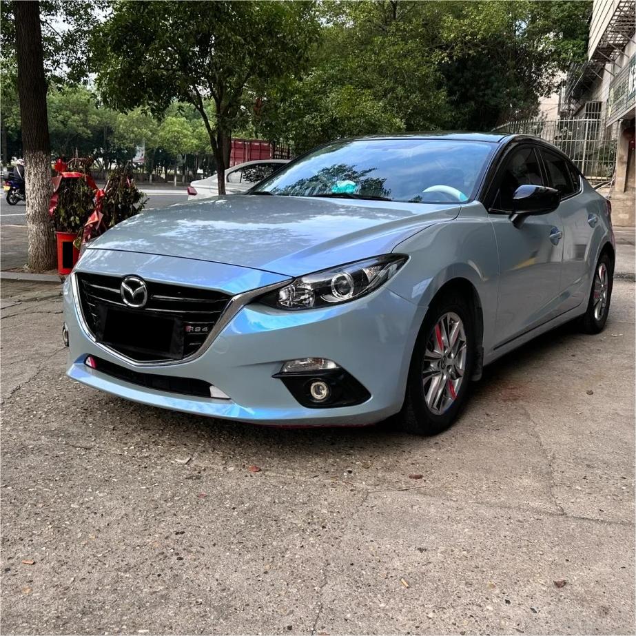 Gloss Metallic Diamond Grey Blue Car Vinyl Wrap product image 2 - Veloro metallic vinyl wrap