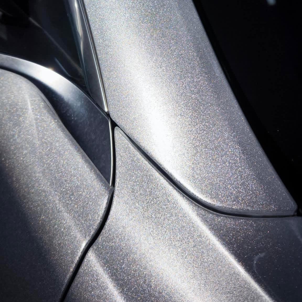Gloss Metallic Diamond Silver Car Vinyl Wrap product image 10 - Veloro metallic vinyl wrap