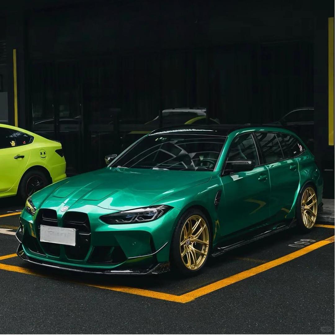Gloss Metallic Emerald Green Car Wrap Vinyl PET product image 10 - Veloro metallic vinyl wrap