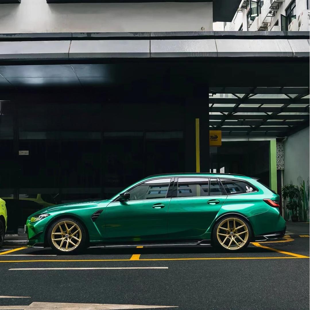 Gloss Metallic Emerald Green Car Wrap Vinyl PET product image 12 - Veloro metallic vinyl wrap