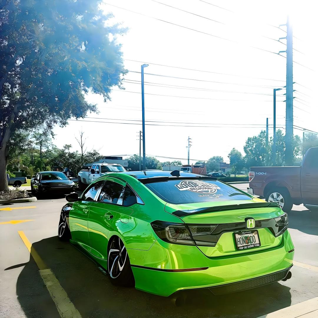 Gloss Metallic Gold Green Car Vinyl Wrap PET product image 5 - Veloro metallic vinyl wrap